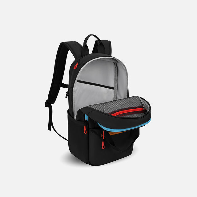 Camden | Classic Backpack - Chromatic Black