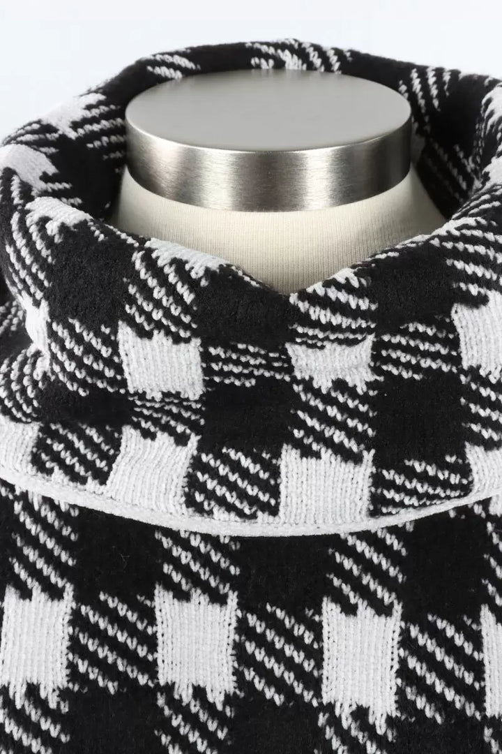 Chenille Checked Cowl Pullover in Sand
