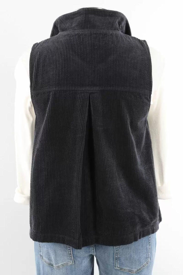 Corduroy Swing Vest in Black