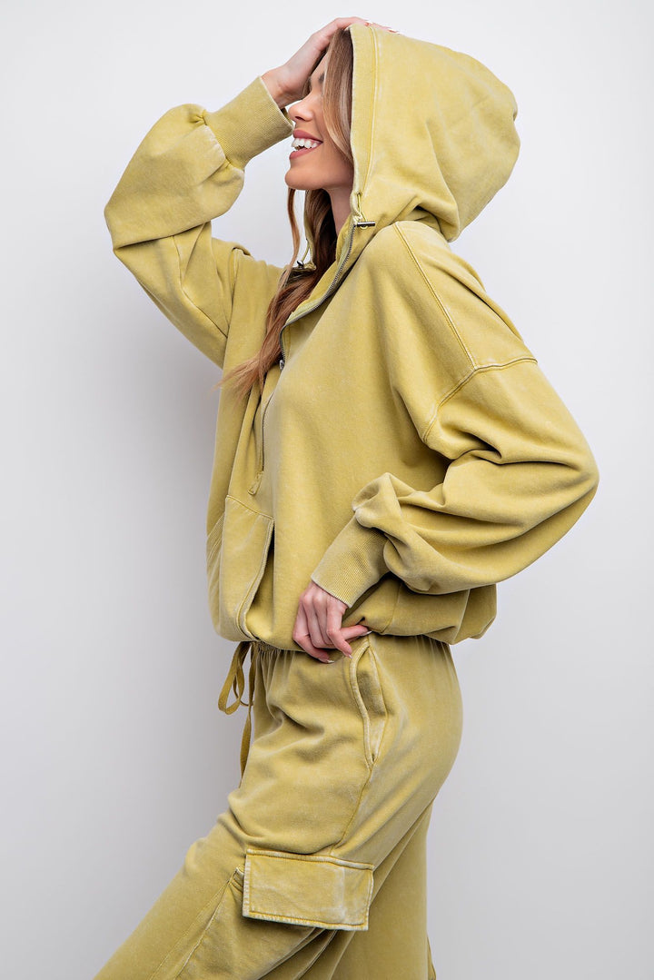 Washed Terry Hoodie Pullover in Pistachio