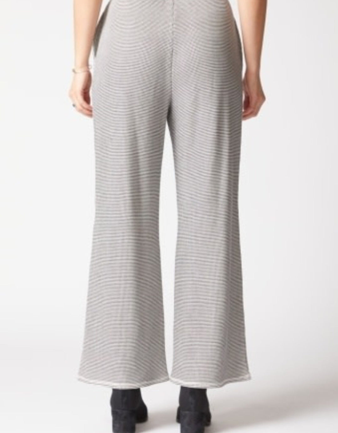 Opposites Attract Easy Pocket Flood Pants in Winter White