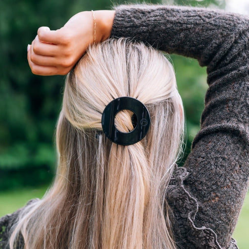 Flat Circle Hair Clip | Small | Jet Black