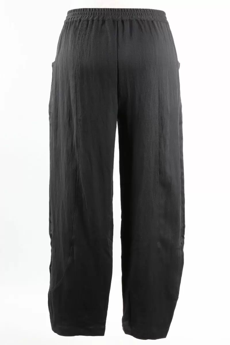 Tencel Pleat Pocket Pant in Black
