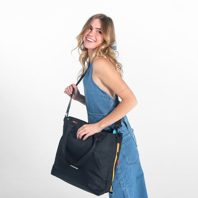 Jetsetter Tote | Travel Tote Bag - Chromatic Black