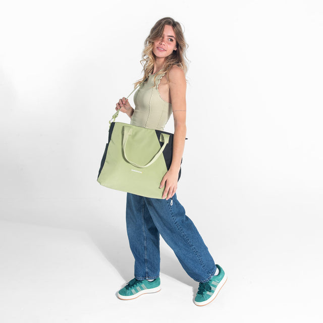 Jetsetter Tote | Travel Tote Bag - Palm Green