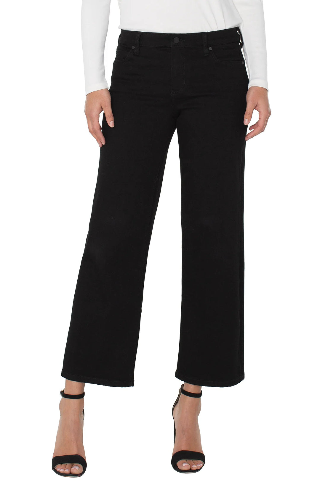 Stride Crop Wide Leg in Black