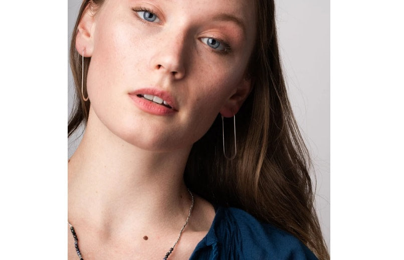 Cosmic Oval Earrings in Gold