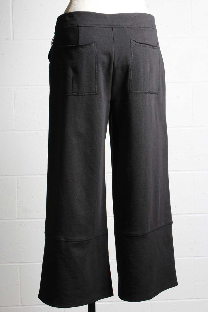 French Terry Essential Pant in Black