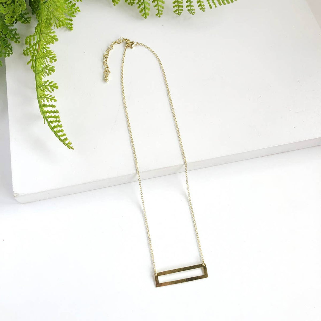 Cutout Rectangle Pendant Necklace in Gold