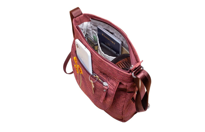 Jaunt Bag in Poppy Berry