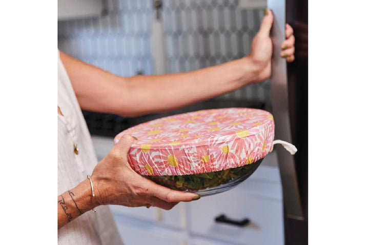 Dish Cover Set of 3 in Pink Daisies